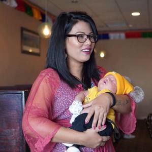 Meet your Posher, Manju